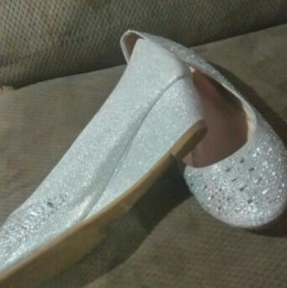 High heels.silver